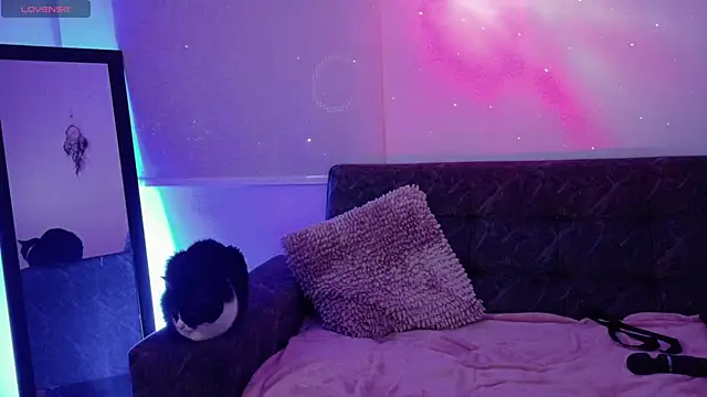 Lia Tinez online show from September 2025 11:42:01 PM