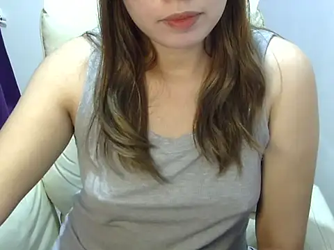 Snapshot of ___zurIII09_ chatting on October 2025 12:44:02 PM zurIII09 online show from October 2025 12:44:02 PM