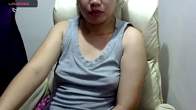 Snapshot of ___zurIII09_ chatting on December 2025 10:37:01 PM zurIII09 online show from December 2025 10:37:01 PM