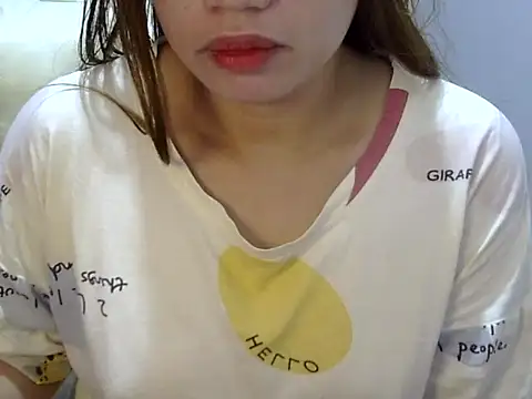    zurIII09  online show from December 2025 08:38:02 PM