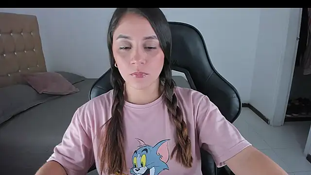 EmmaGrace1999 online show from December 2024 04:03:02 AM