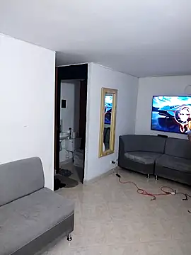 escalofrianti online show from October 2025 02:31:02 AM