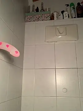 Snapshot of nenalayla chatting on March 2025 10:51:01 AM nenalayla online show from March 2025 10:51:01 AM