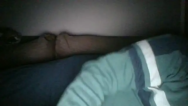 Snapshot of Anderrust chatting on March 2025 09:06:02 PM Anderrust online show from March 2025 09:06:02 PM