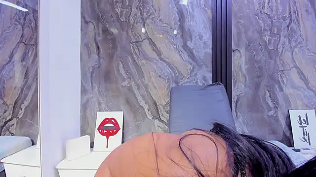 HellenJohansson online show from November 2025 07:23:01 PM