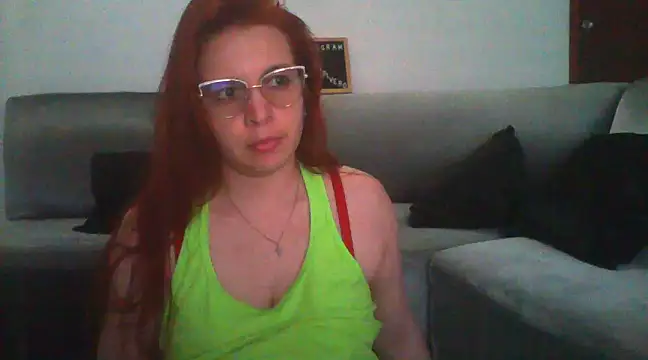 Snapshot of lorenitabella chatting on March 2025 02:21:02 AM lorenitabella online show from March 2025 02:21:02 AM