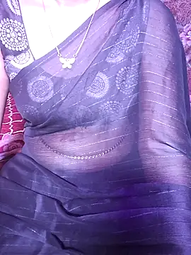 Snapshot of XBHUUME chatting on April 2026 05:21:01 PM XBHUUME online show from April 2026 05:21:01 PM