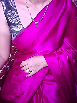 Snapshot of XBHUUME chatting on April 2026 05:58:02 PM XBHUUME online show from April 2026 05:58:02 PM