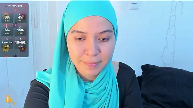 MatchedEyebrow online show from December 2024 09:39:01 PM