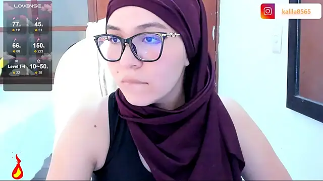 MatchedEyebrow online show from September 2025 09:15:01 PM