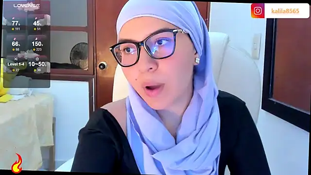 MatchedEyebrow online show from September 2025 09:14:02 PM