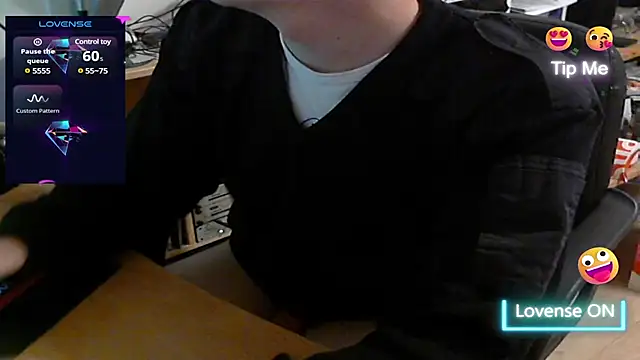 Snapshot of sexmenlion chatting on January 2025 06:31:01 PM sexmenlion online show from January 2025 06:31:01 PM