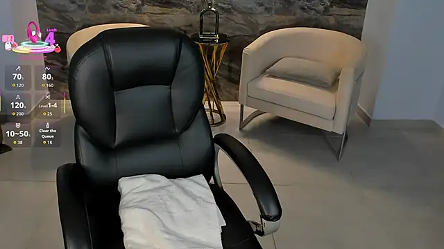 MadelineFox online show from November 2025 09:03:01 AM