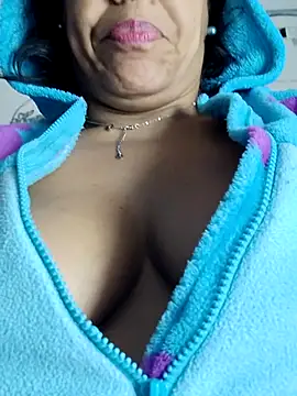 Molly newman6 online show from February 2025 06:24:02 PM