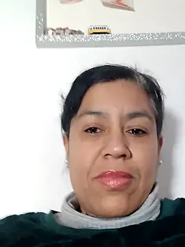 Molly newman6 online show from November 2025 05:18:01 AM