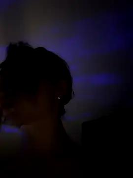 Camilla Railian online show from November 2025 12:05:01 AM