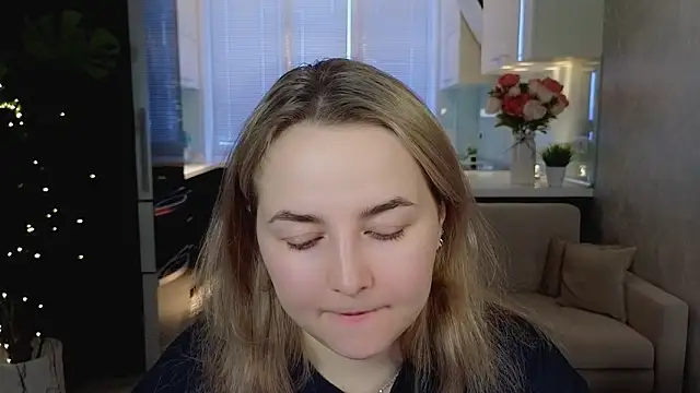 Snapshot of Mira_Mermayd chatting on March 2026 01:11:01 AM Mira Mermayd online show from March 2026 01:11:01 AM