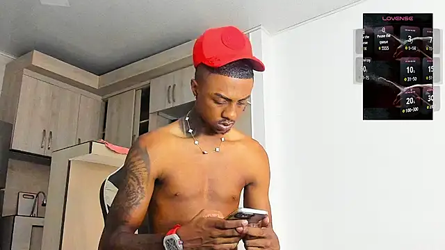 YeremiBrowm online show from October 2025 08:42:01 PM