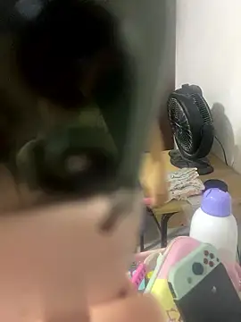 Snapshot of Karmakuro chatting on January 2026 11:43:02 PM Karmakuro online show from January 2026 11:43:02 PM