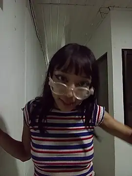 Snapshot of Karmakuro chatting on February 2026 03:54:01 AM Karmakuro online show from February 2026 03:54:01 AM