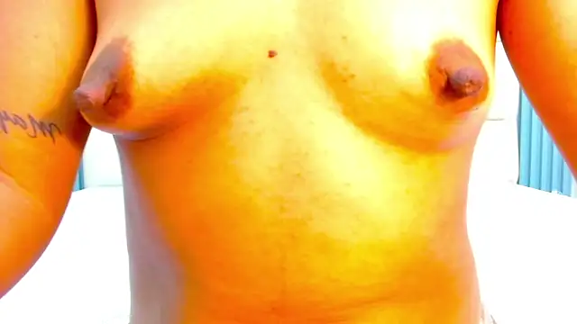 Amy Ronan online show from December 2024 06:14:01 PM