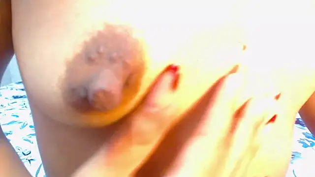 Amy Ronan online show from December 2024 02:47:02 PM