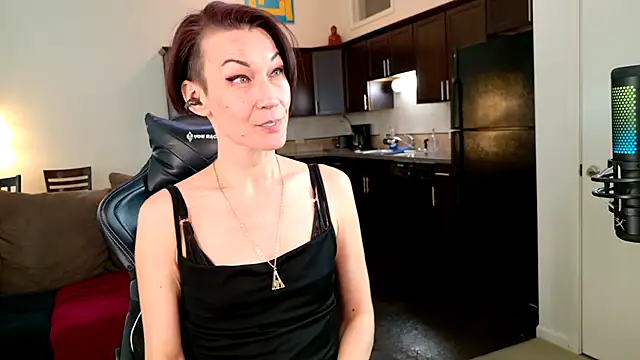 Snapshot of EveEnigma chatting on March 2025 01:06:02 PM EveEnigma online show from March 2025 01:06:02 PM