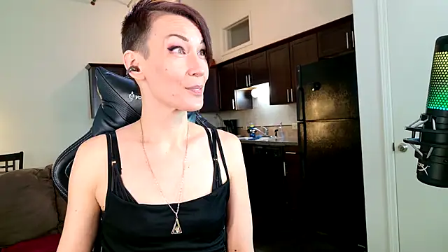 Snapshot of EveEnigma chatting on March 2025 01:08:02 PM EveEnigma online show from March 2025 01:08:02 PM