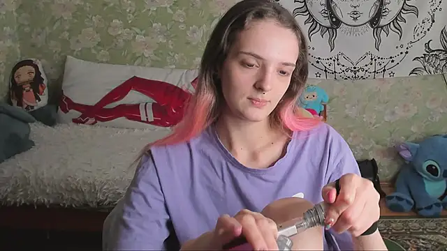 Snapshot of Cutie_Adelia chatting on March 2026 10:07:01 AM Cutie Adelia online show from March 2026 10:07:01 AM