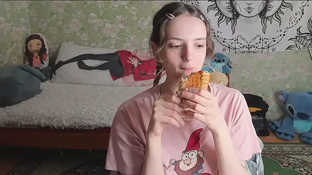 Snapshot of Cutie_Adelia chatting on April 2026 08:54:01 AM Cutie Adelia online show from April 2026 08:54:01 AM