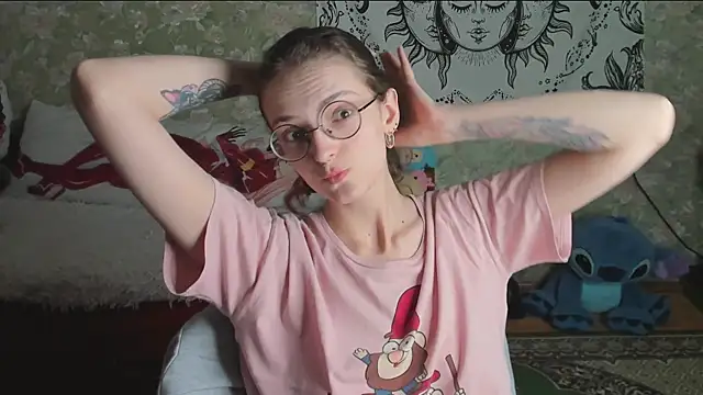 Snapshot of Cutie_Adelia chatting on April 2026 04:15:02 PM Cutie Adelia online show from April 2026 04:15:02 PM