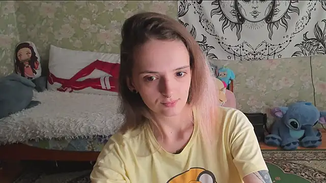 Snapshot of Cutie_Adelia chatting on July 2026 09:58:02 AM Cutie Adelia online show from July 2026 09:58:02 AM