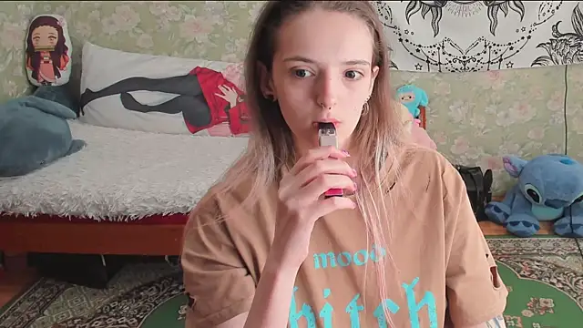 Snapshot of Cutie_Adelia chatting on July 2026 09:57:02 AM Cutie Adelia online show from July 2026 09:57:02 AM