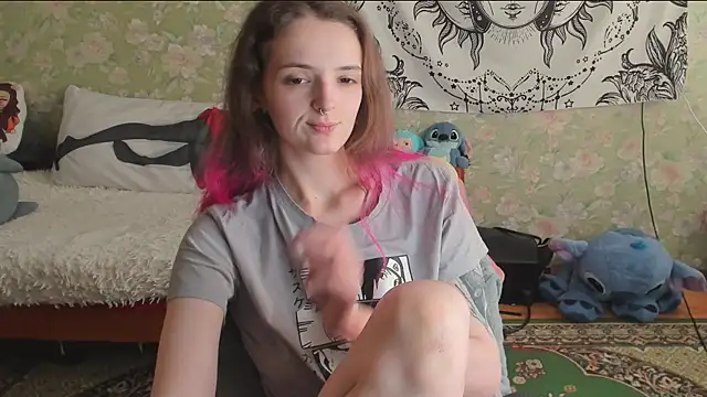 Snapshot of Cutie_Adelia chatting on July 2026 11:50:02 AM Cutie Adelia online show from July 2026 11:50:02 AM