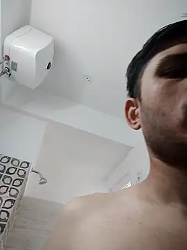 Snapshot of alex78265 chatting on October 2025 07:08:02 AM alex78265 online show from October 2025 07:08:02 AM