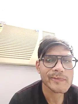 Snapshot of alex78265 chatting on November 2025 05:24:02 PM alex78265 online show from November 2025 05:24:02 PM