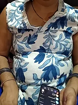 Snapshot of Diya_143 chatting on June 2026 05:59:01 PM Diya 143 online show from June 2026 05:59:01 PM