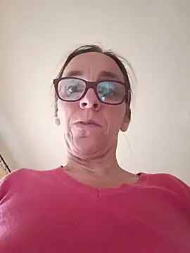 Snapshot of Dettybitch40 chatting on November 2025 11:54:01 AM Dettybitch40 online show from November 2025 11:54:01 AM