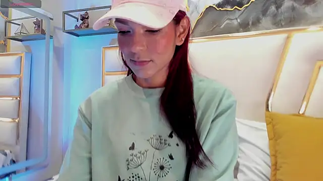 HannaPetit online show from February 2026 11:46:02 AM