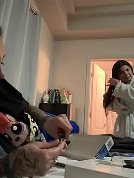 nativepumpkin95 online show from January 2025 04:57:02 AM