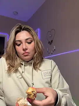 nativepumpkin95 online show from February 2025 05:08:01 AM