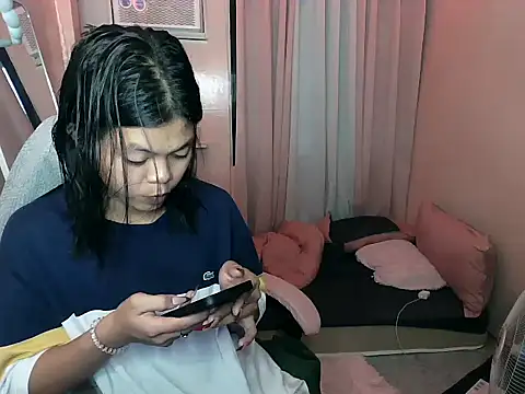 young salsalita online show from September 2025 08:38:02 AM