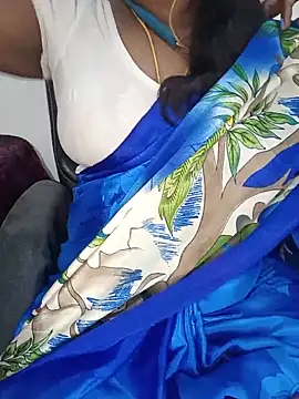 Snapshot of Tamil-hotwife chatting on June 2026 08:17:02 AM Tamil-hotwife online show from June 2026 08:17:02 AM