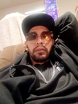 Snapshot of mrbigone45 chatting on March 2026 07:25:01 AM mrbigone45 online show from March 2026 07:25:01 AM