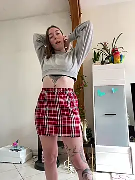 Snapshot of Daisy_Michto_Officiel chatting on March 2025 02:19:01 PM Daisy Michto Officiel online show from March 2025 02:19:01 PM