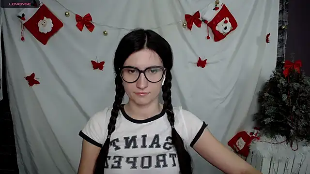 Snapshot of MaryEm976 chatting on January 2025 08:45:02 AM MaryEm976 online show from January 2025 08:45:02 AM