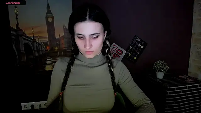 Snapshot of MaryEm976 chatting on January 2025 10:18:02 AM MaryEm976 online show from January 2025 10:18:02 AM