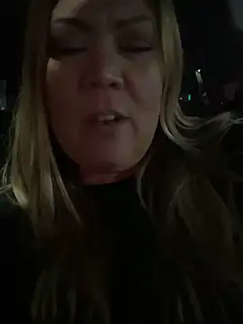 Snapshot of JESS_LOVES chatting on January 2025 01:54:01 AM JESS LOVES online show from January 2025 01:54:01 AM