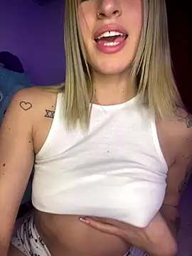 Snapshot of Atenea_Klett_ chatting on September 2025 03:08:02 AM Atenea Klett online show from September 2025 03:08:02 AM