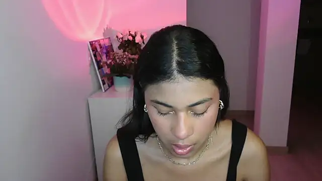 dark enchantress  online show from January 2025 11:34:02 PM